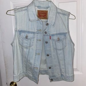 Levi’s Vest
